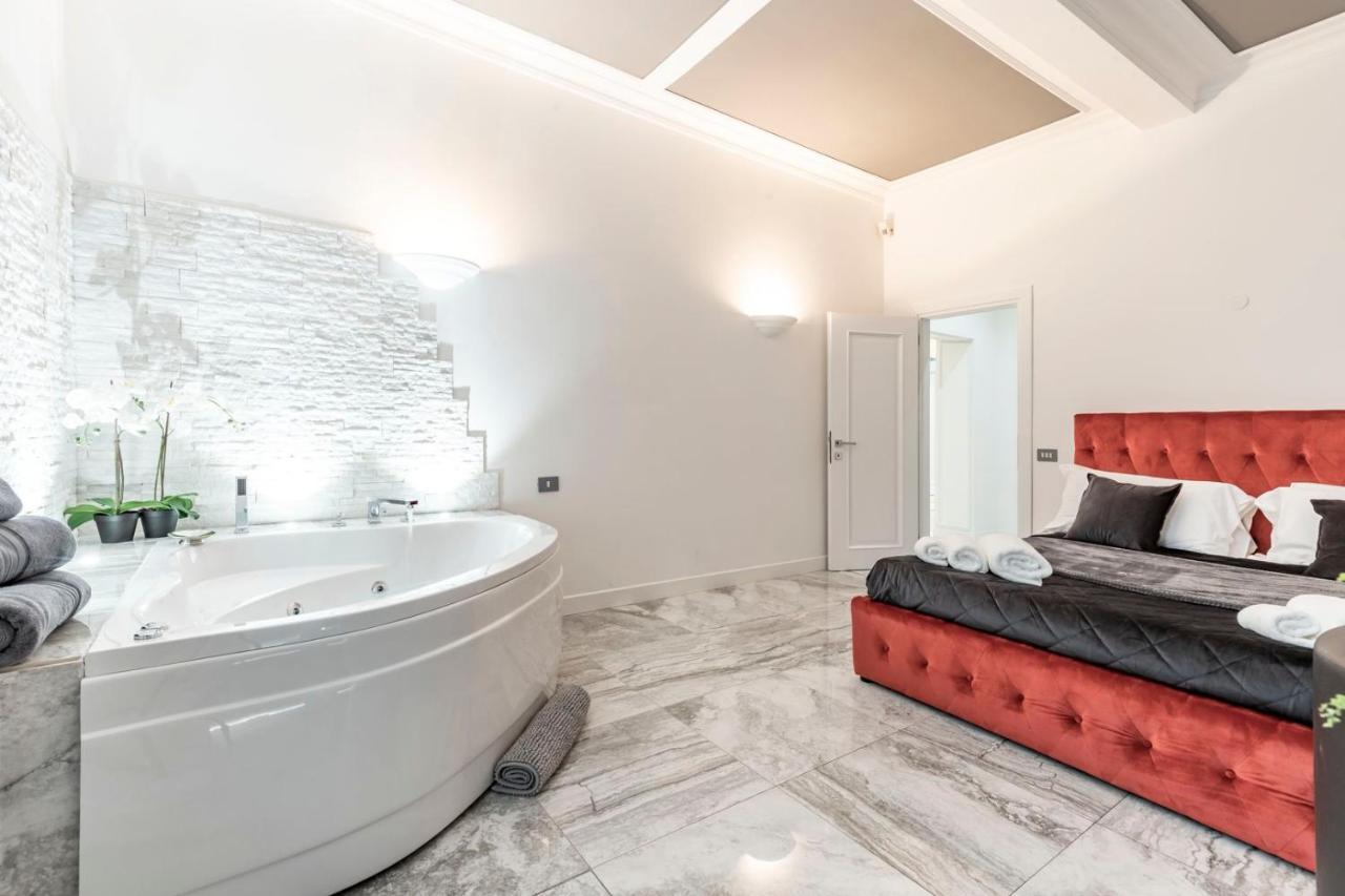 Trevi Luxury Apartment Jacuzzi Рим Екстериор снимка