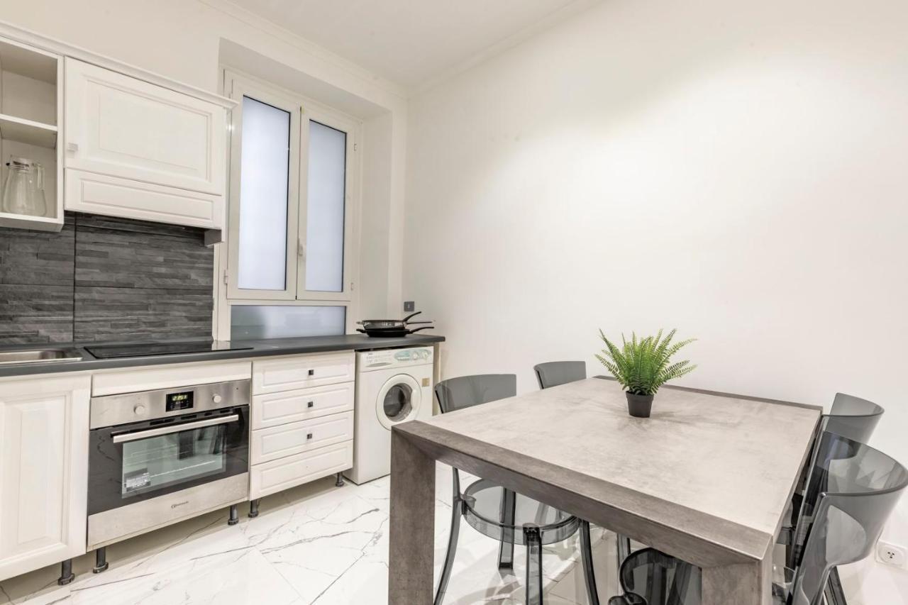 Trevi Luxury Apartment Jacuzzi Рим Екстериор снимка
